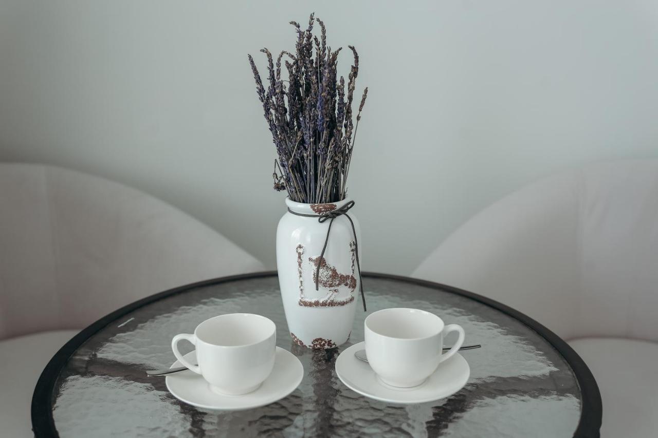 7 Boutique Hotel Ust-Kamenogorsk ภายนอก รูปภาพ
