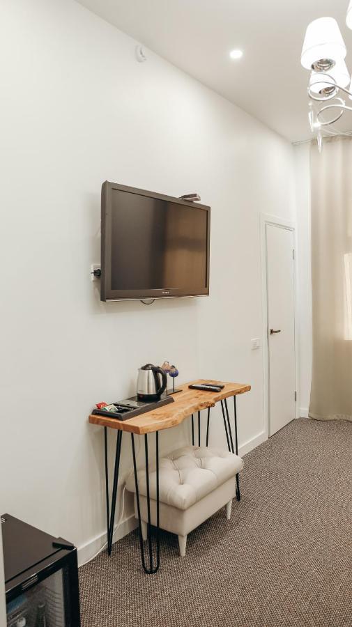 7 Boutique Hotel Ust-Kamenogorsk ภายนอก รูปภาพ
